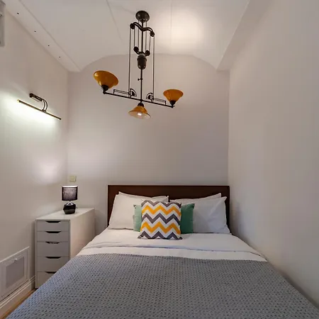 Apartman 3-bedroom With Balcony And Elevator Isztambul